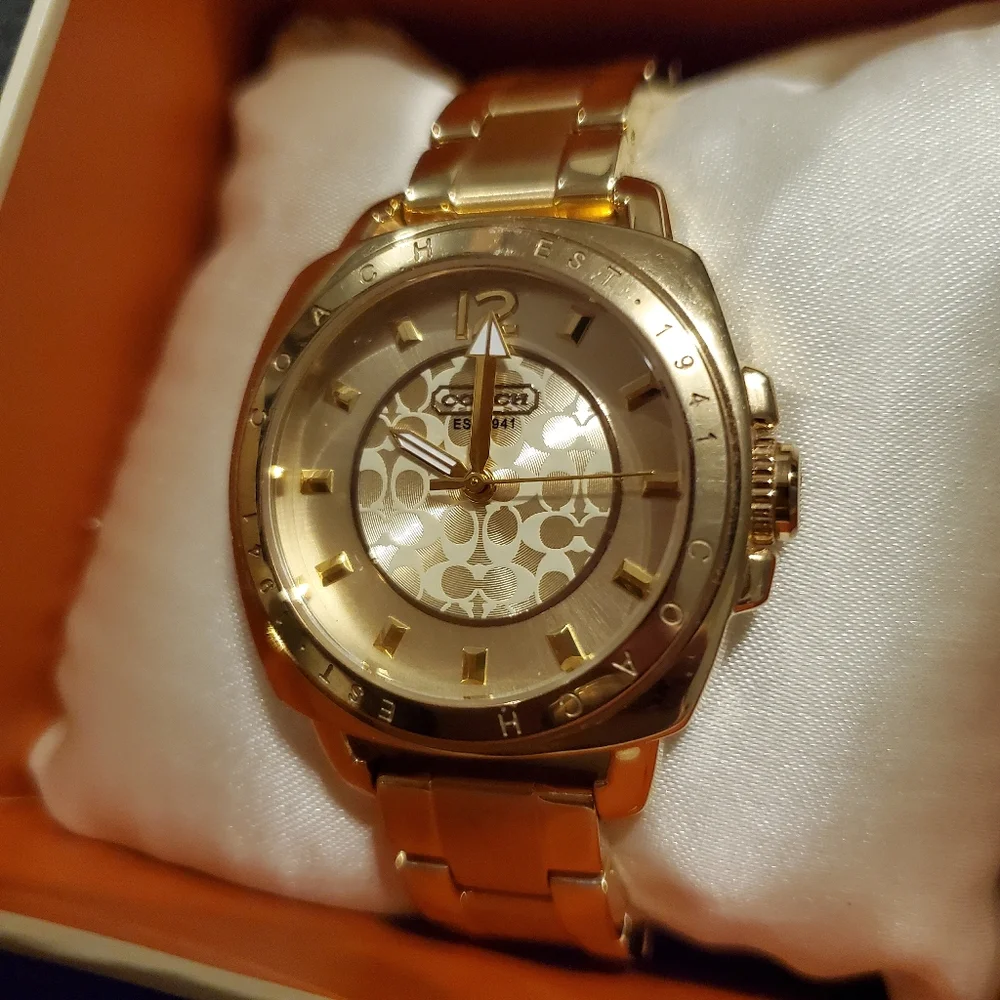 Coach Boyfriend 34 Mm Gold Plated Crystal Bracelet Watch